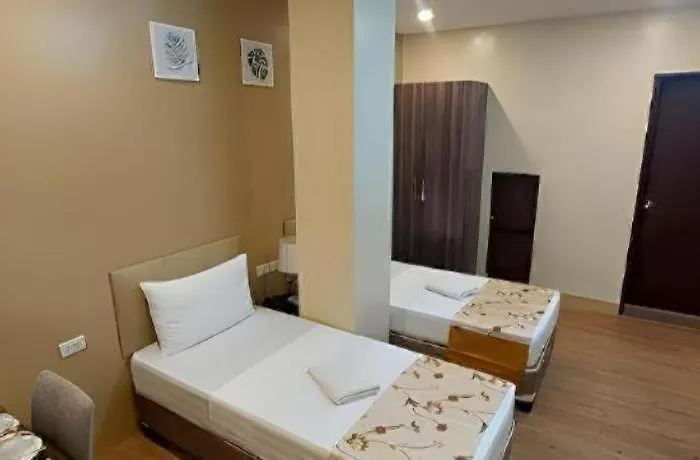 Beaver Hotel Cebu