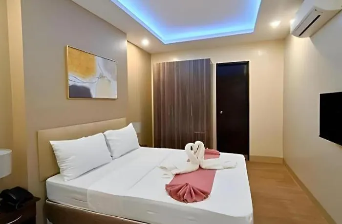 Beaver Hotel Cebu